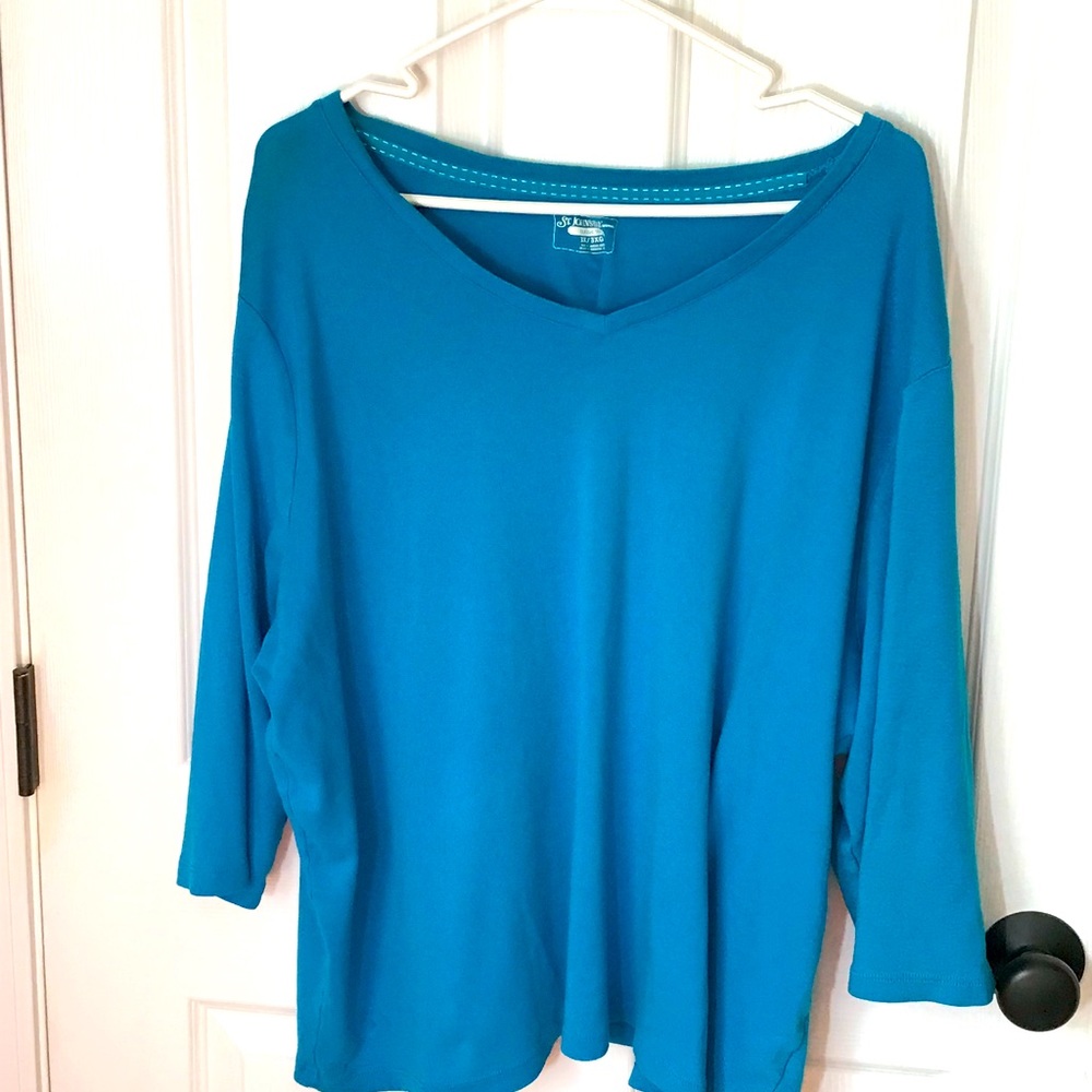 3/4 length sleeve turquoise t-shirt top